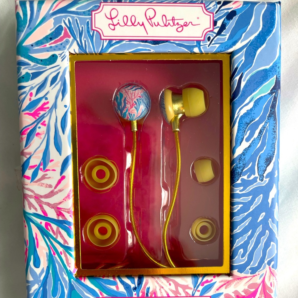 NWT Lilly Pulitzer Ear Buds Gift Pack